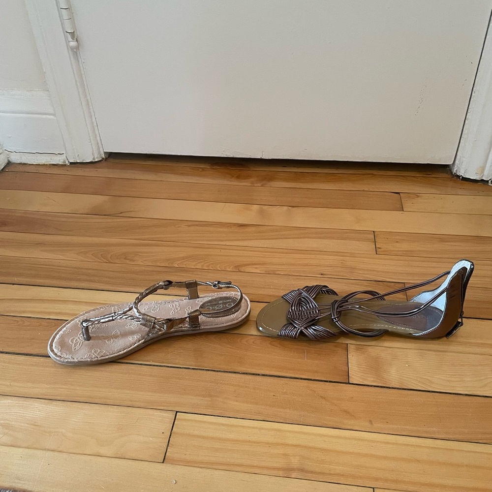 Sandals - Picture 3 of 5